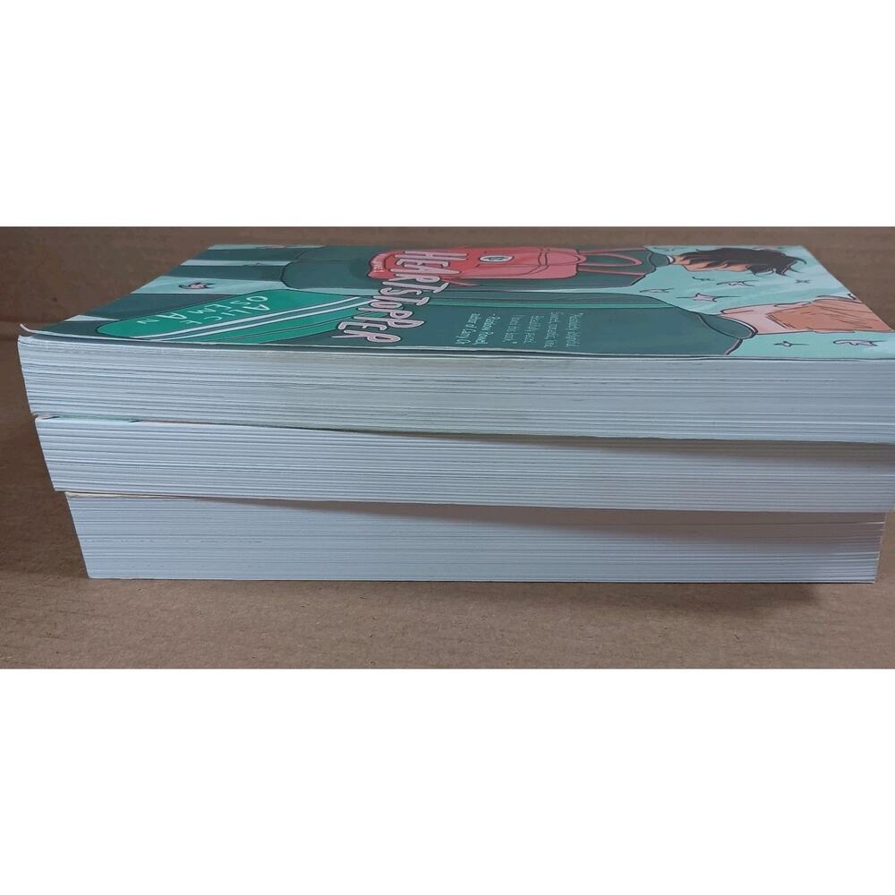 Heartstopper Series Volume 1-3 Books Set - Picture 5 of 10